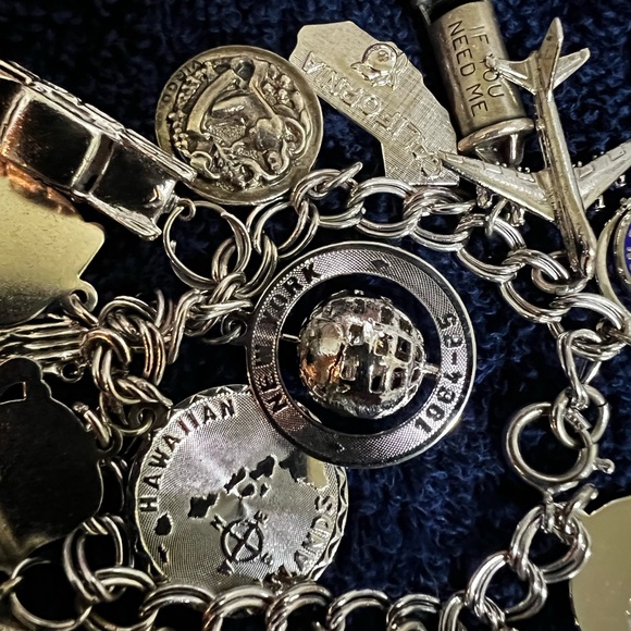 FINAL Price…..Sterling Silver Charm Bracelet A Travelers Delight - Picture 8 of 12